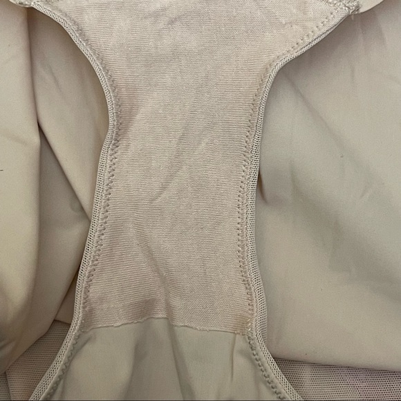 SPANX Assert Red Hot Label Luxe & Lean Firm Control High-Waist Lace Brief Size M - Picture 6 of 10